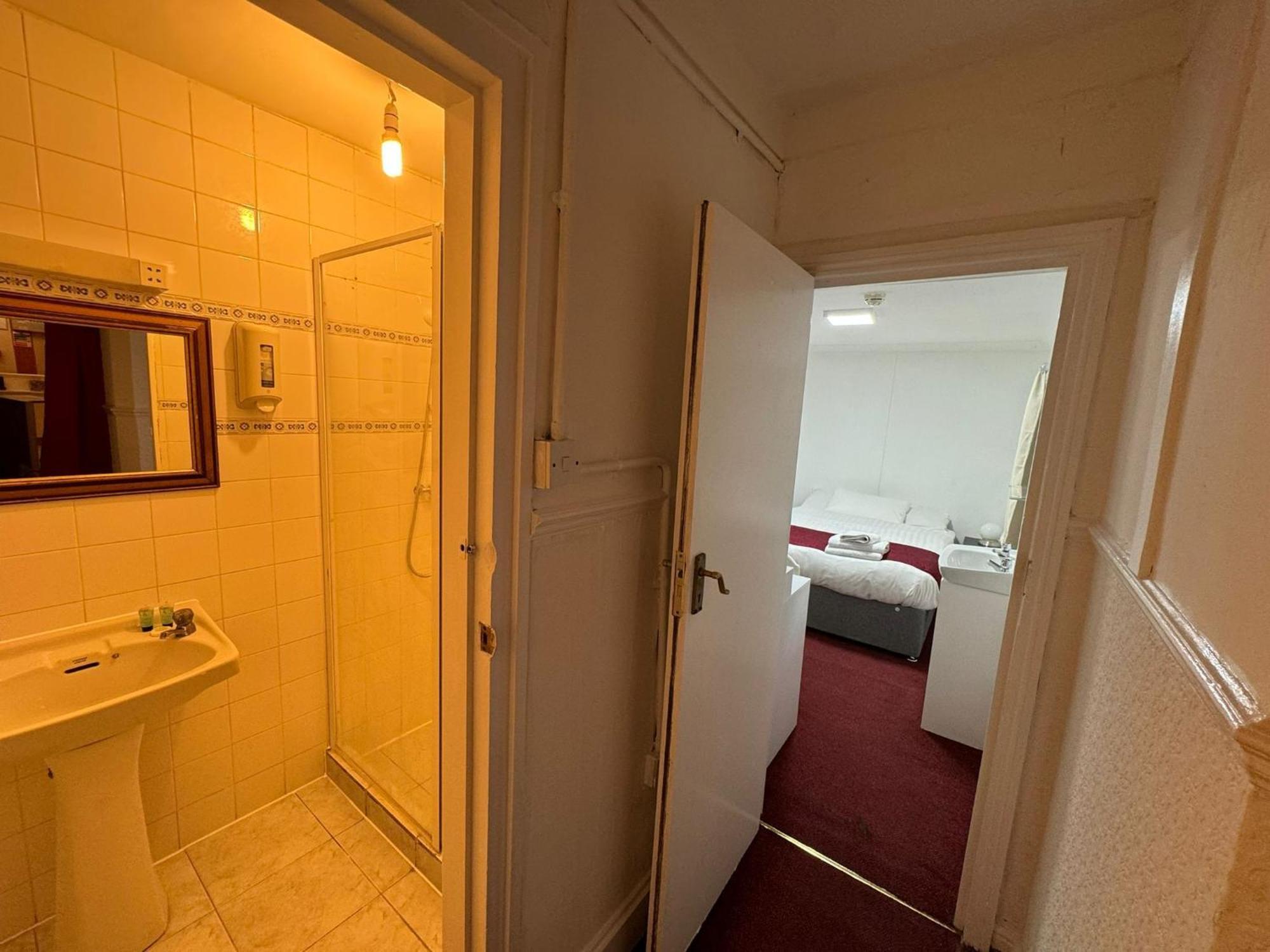 Garth Hotel Londra Oda fotoğraf